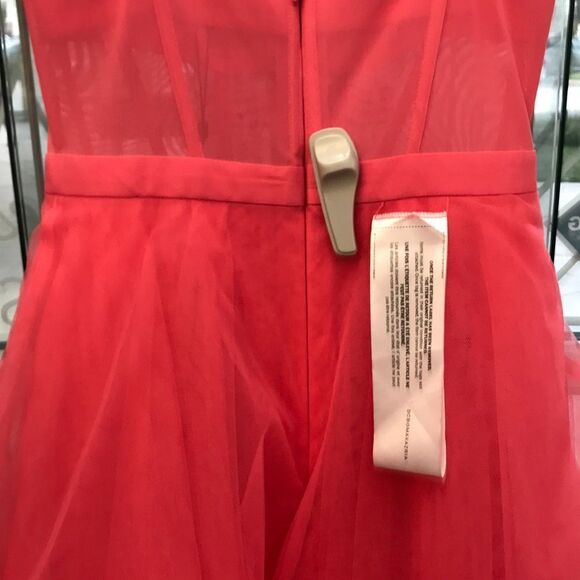 BCBG DRESS SZ.6 - Picture 6 of 14